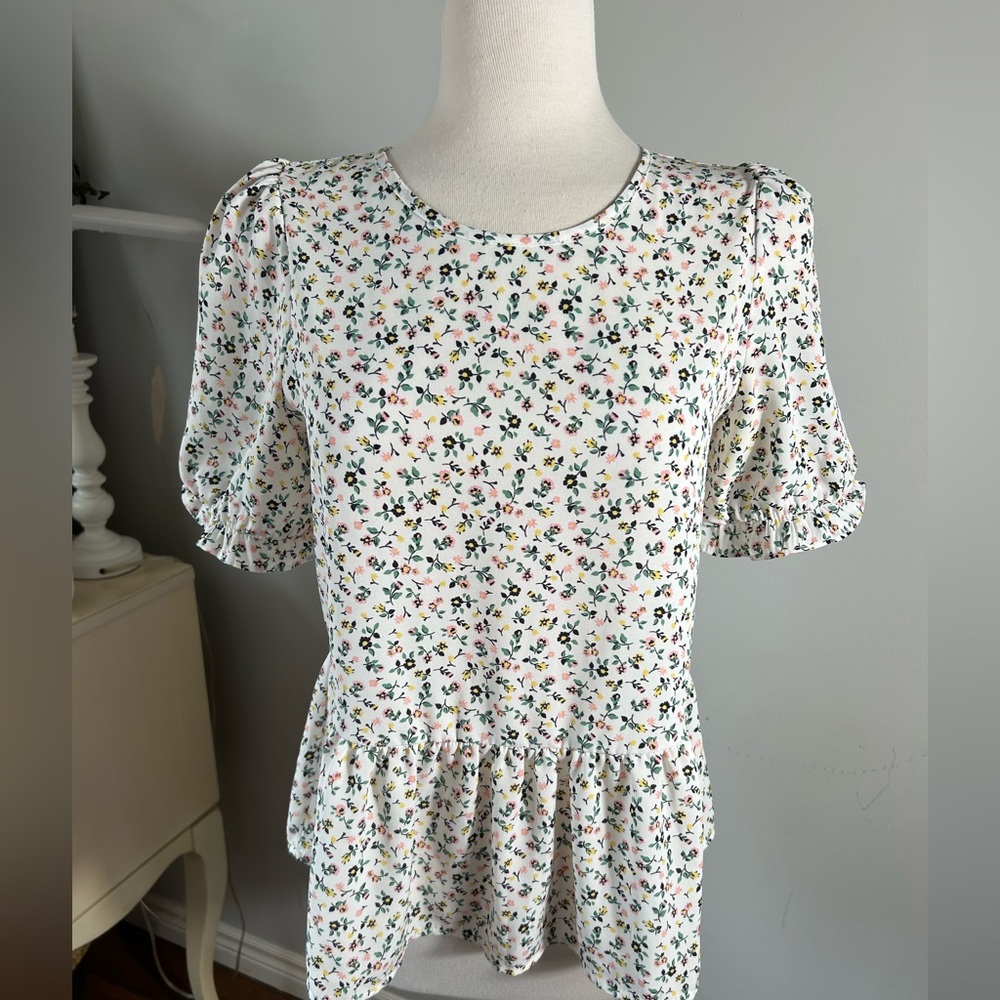 Sienna Sky Floral Top Size S – Boho Cottagecore Blouse